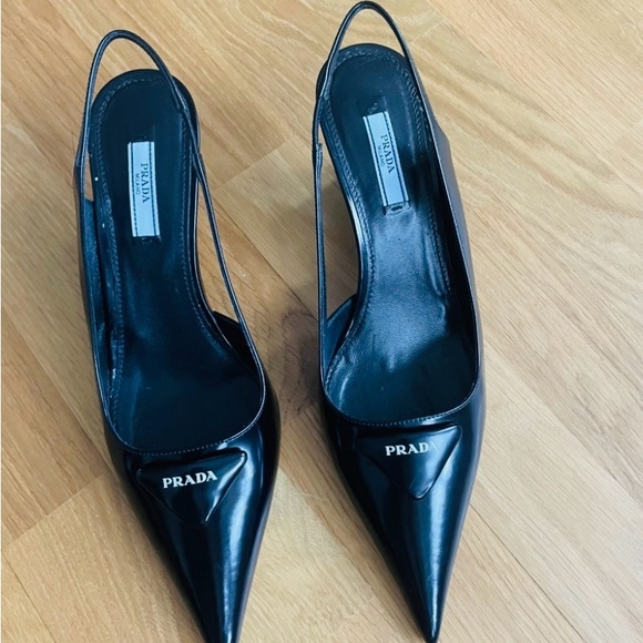 Authentic Prada shoes size 39 EU - Picture 2 of 6